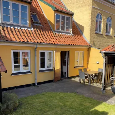 Ae258-aeroskobing-sondergade-3 * Ærøskøbing