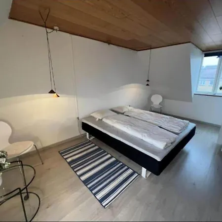 Ae258-aeroskobing-sondergade-3 * Ærøskøbing